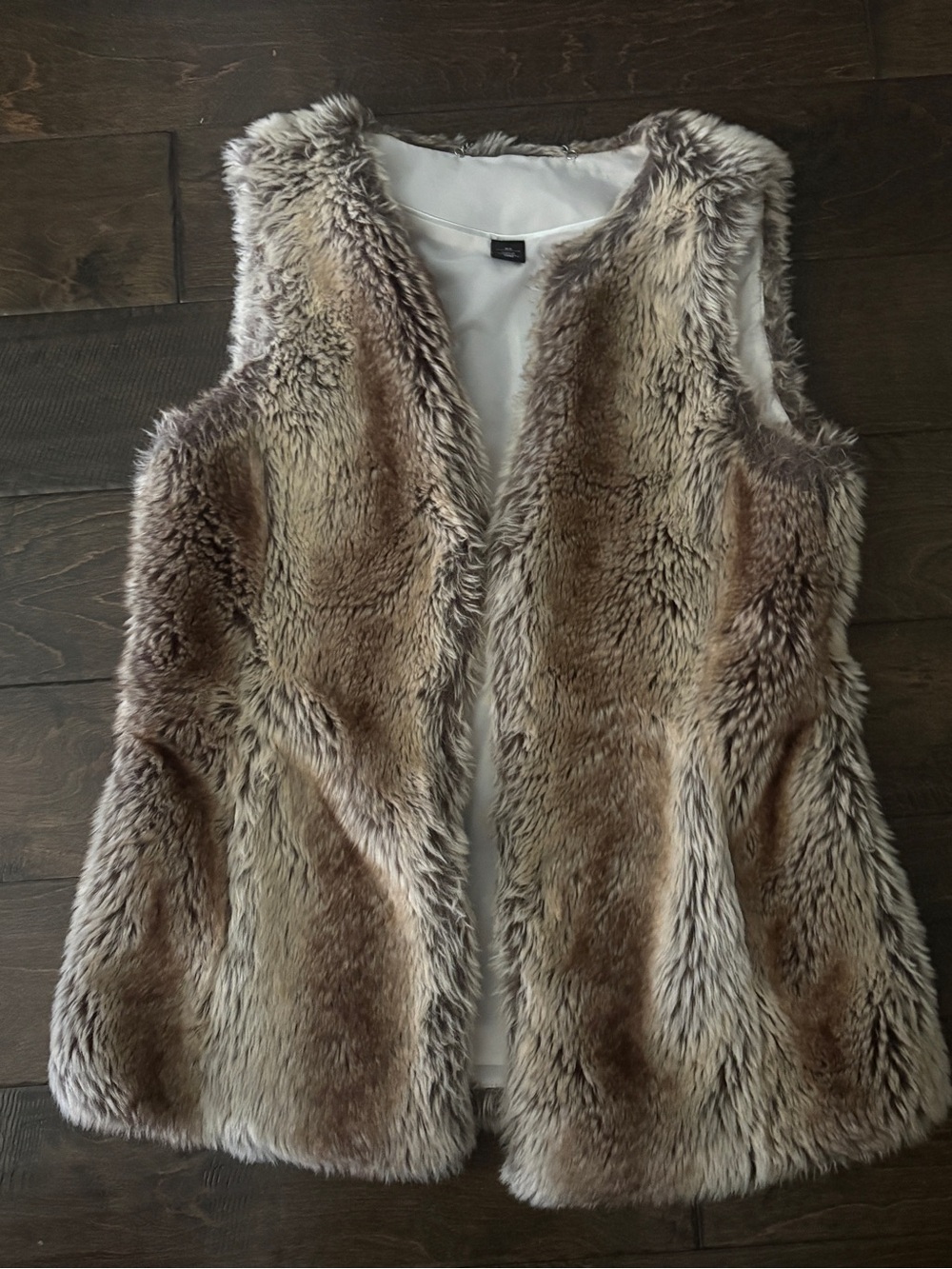 White House Black Market Faux Fur Vest in Taupe